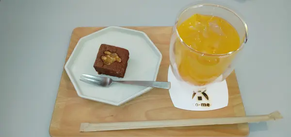 コメーキングスペース コメのドリンクとスイーツ