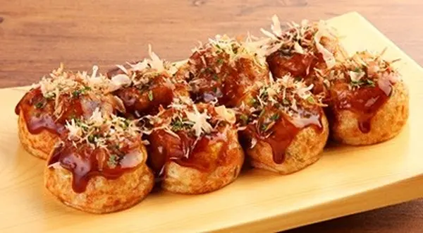 関西名物たこ焼きも！