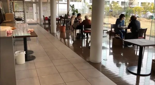 店内