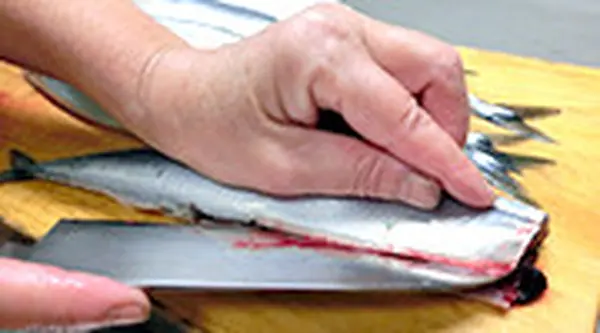 魚の調理も