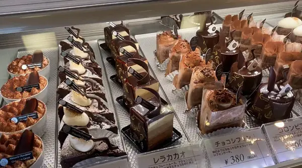 ザッハトルテとレラカカオというケーキにしました！