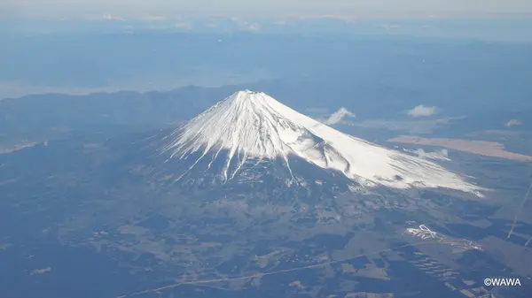 春（３月）の富士山
