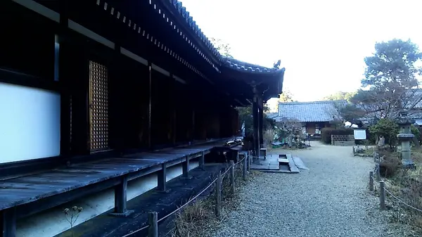 本堂正面