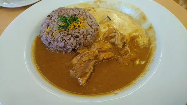 カレーランチセット　チキンとかぼちゃのカレー