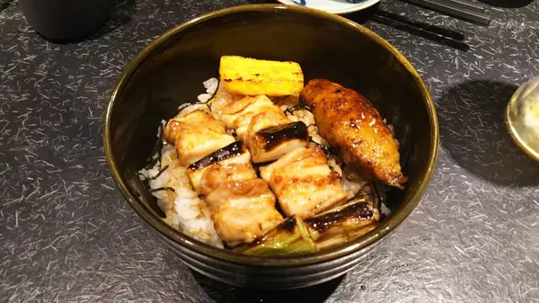 焼き鶏丼