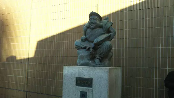 恵比寿駅西口ゑびす像