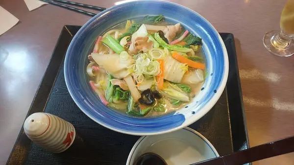 民芸ちゃんぽんうどん　９１８円
