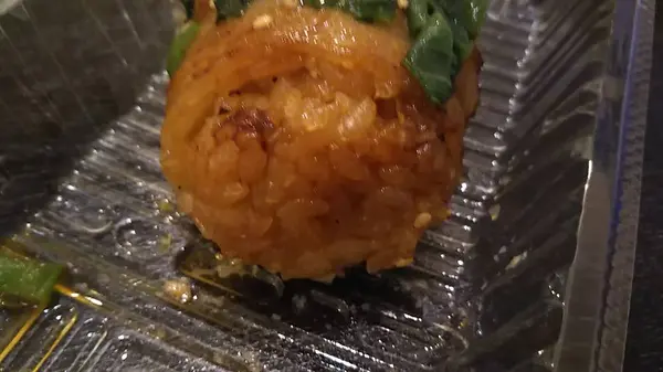 豚カルビ肉巻きおにぎり