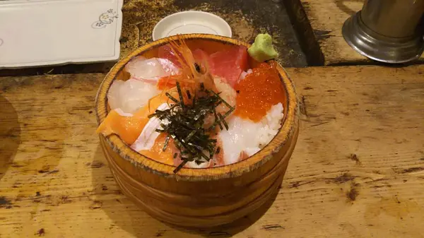 海鮮丼
