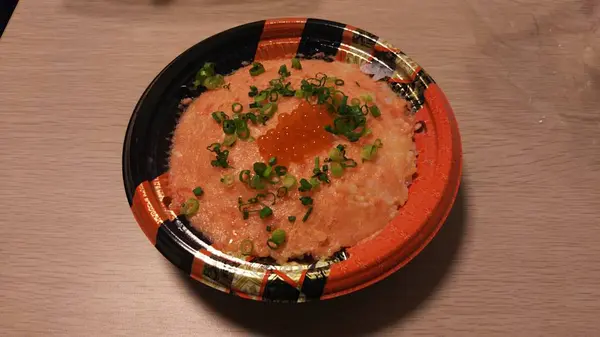 鈴木水産　三崎豊魚