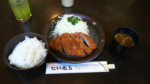 トンカツ定食
