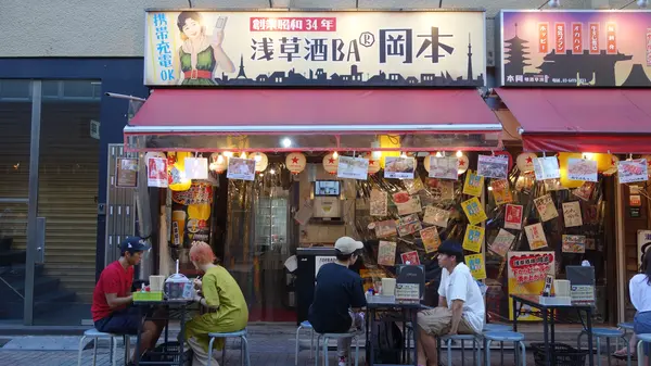 お店の外観はこんな感じ