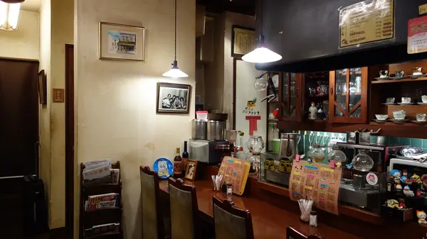 大正時代に戻ったみたいなレトロな喫茶店