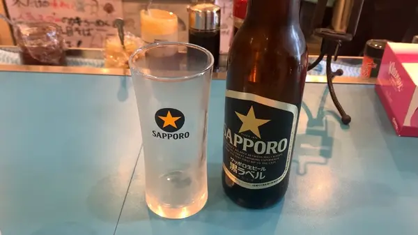 ビール(450円)