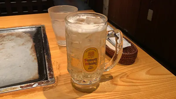 角ハイボール(490円)