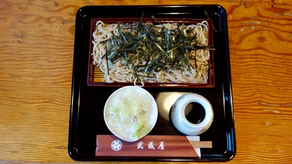 せいろそば（825円）