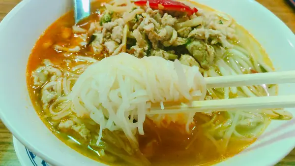 センレック（細米麺）