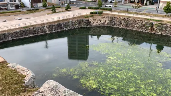 お堀