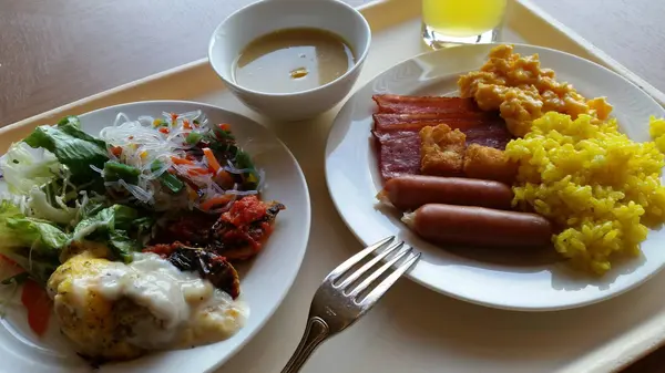 朝食ブュッフェ