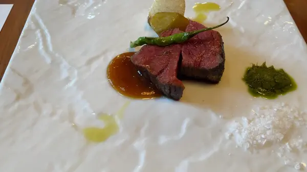 和牛の炭火焼き（ランプ肉）