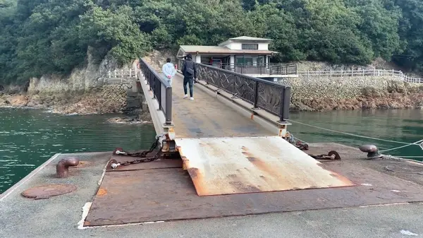 仙酔島に到着〜