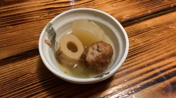 お通しのおでん