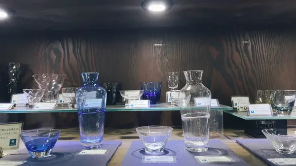 酒器もいろいろありますよ