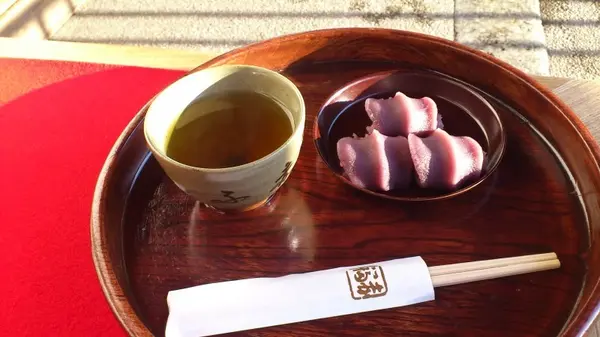 伊勢名物 「赤福」の赤福餅！