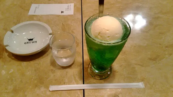 クリームソーダ