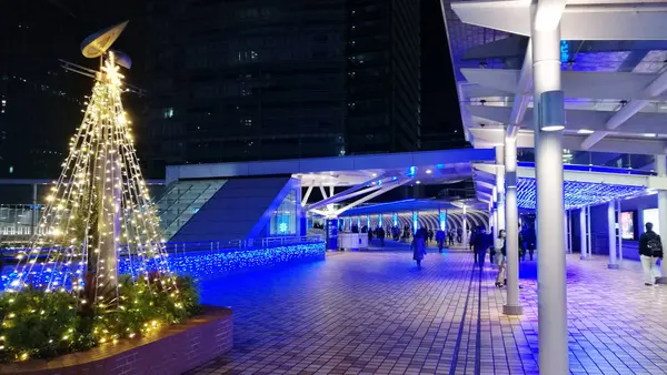 みなとみらいへの歩道橋