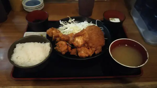 若とり唐揚定食