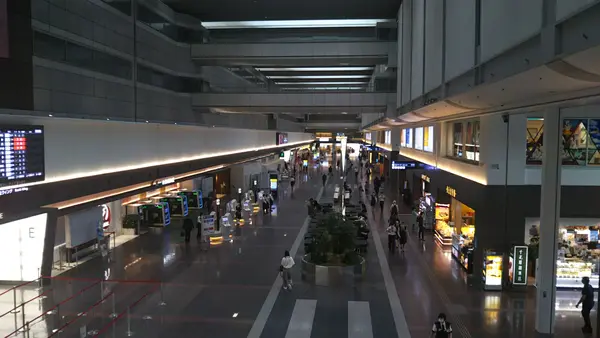 東京国際空港