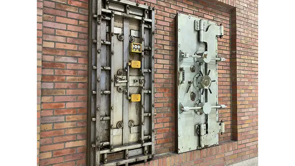 金庫扉