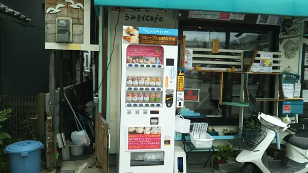 クレープ専用の自動販売機