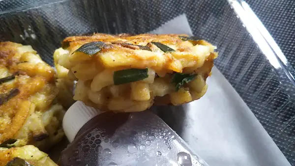 うどん餃子