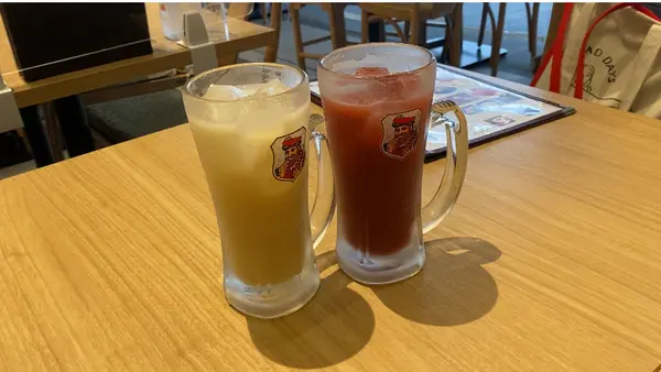 バナナマッコリとザクロマッコリ