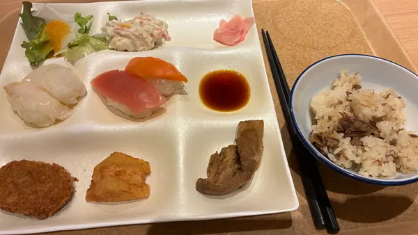 夕食ビュッフェ