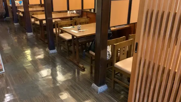 席はこんな感じ