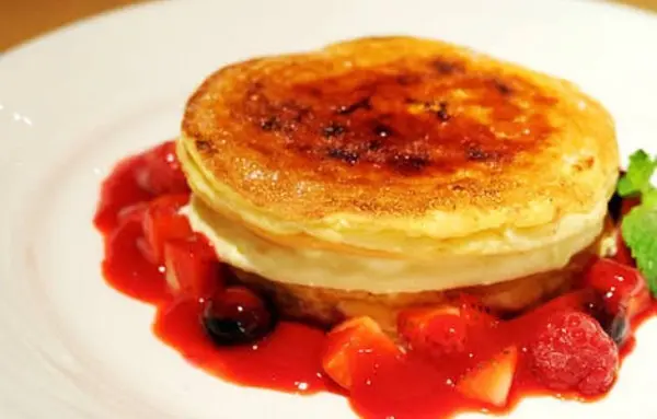 クリームブリュレパンケーキ