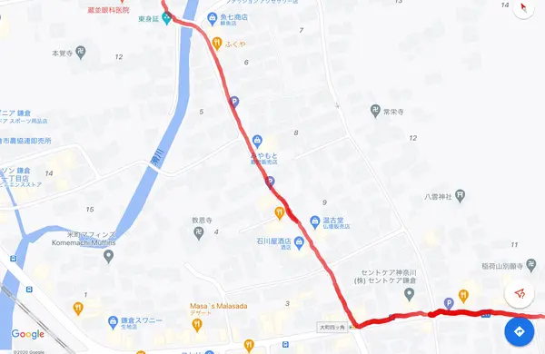 小町大路を進みます。
