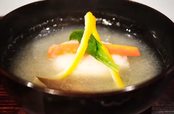 蟹しんじょの椀もの