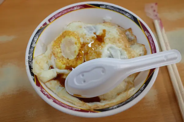 卵のせルーローハン
