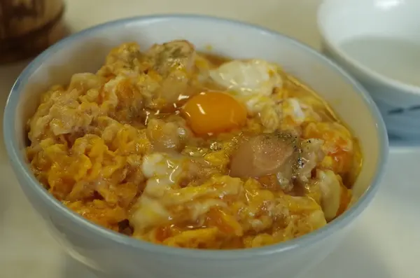 安定の親子丼。