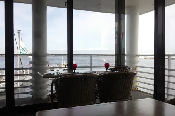 海鮮びすとろ「ピア21」