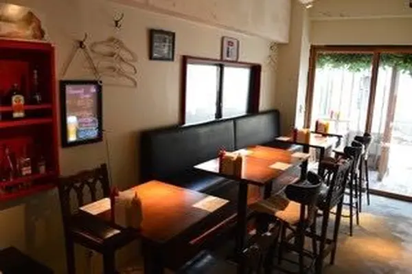 店内！