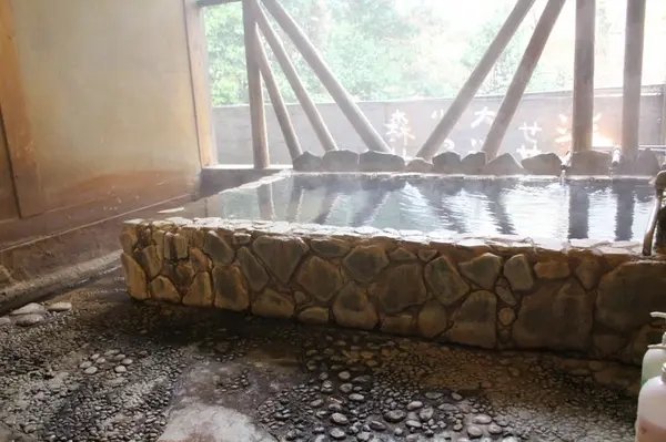 渓流風呂（家族湯）