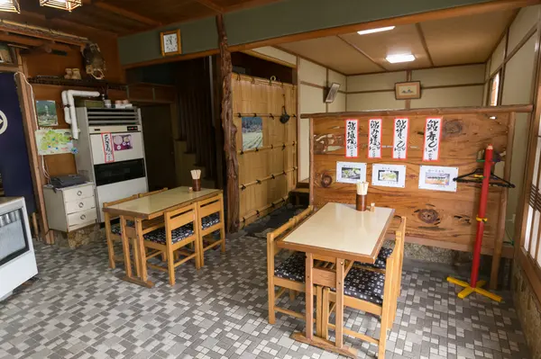 お店の内観