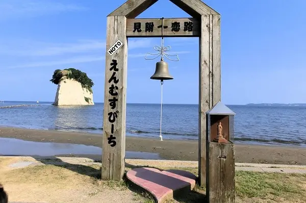 鐘を鳴らしてみませんか？
