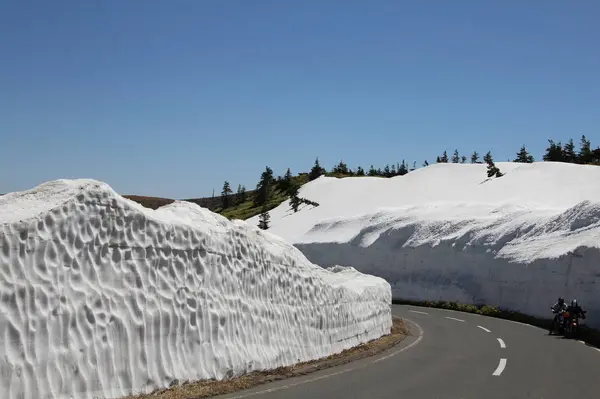 雪の回廊