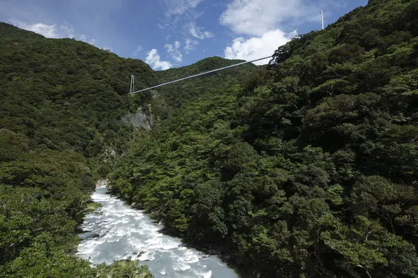 綾川渓谷